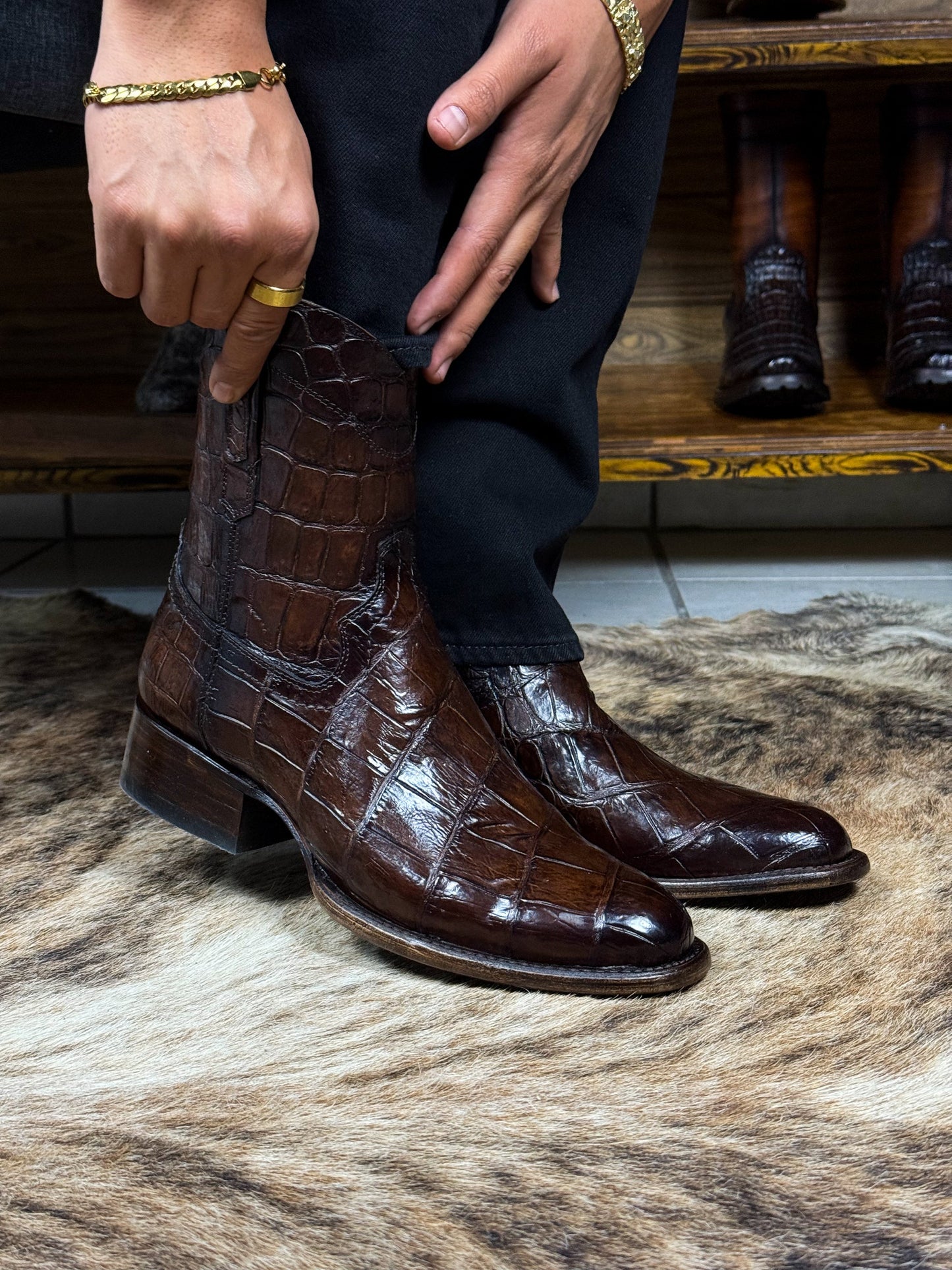 Exclusive Classic Crocodile Boots