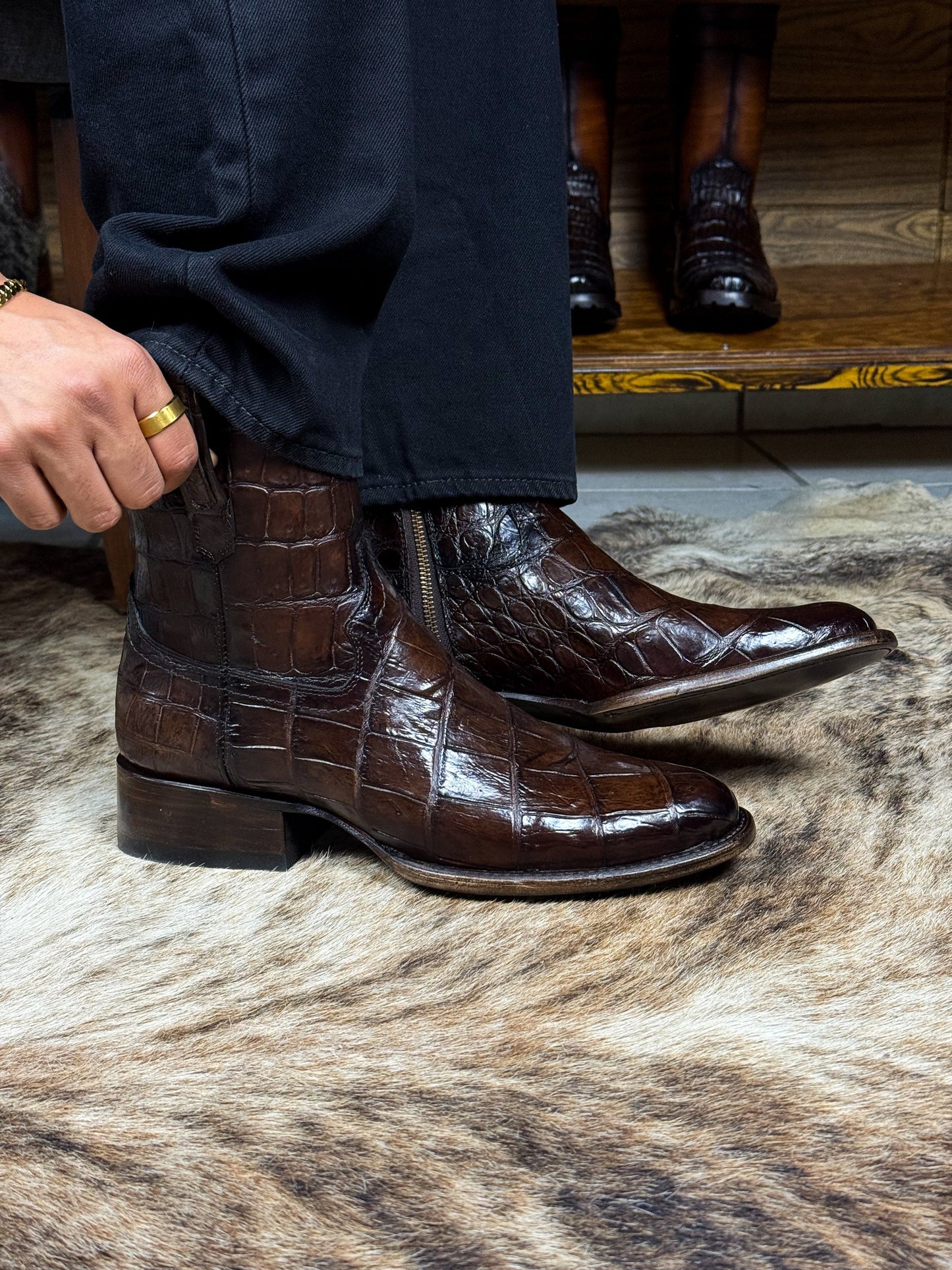 Exclusive Classic Crocodile Boots