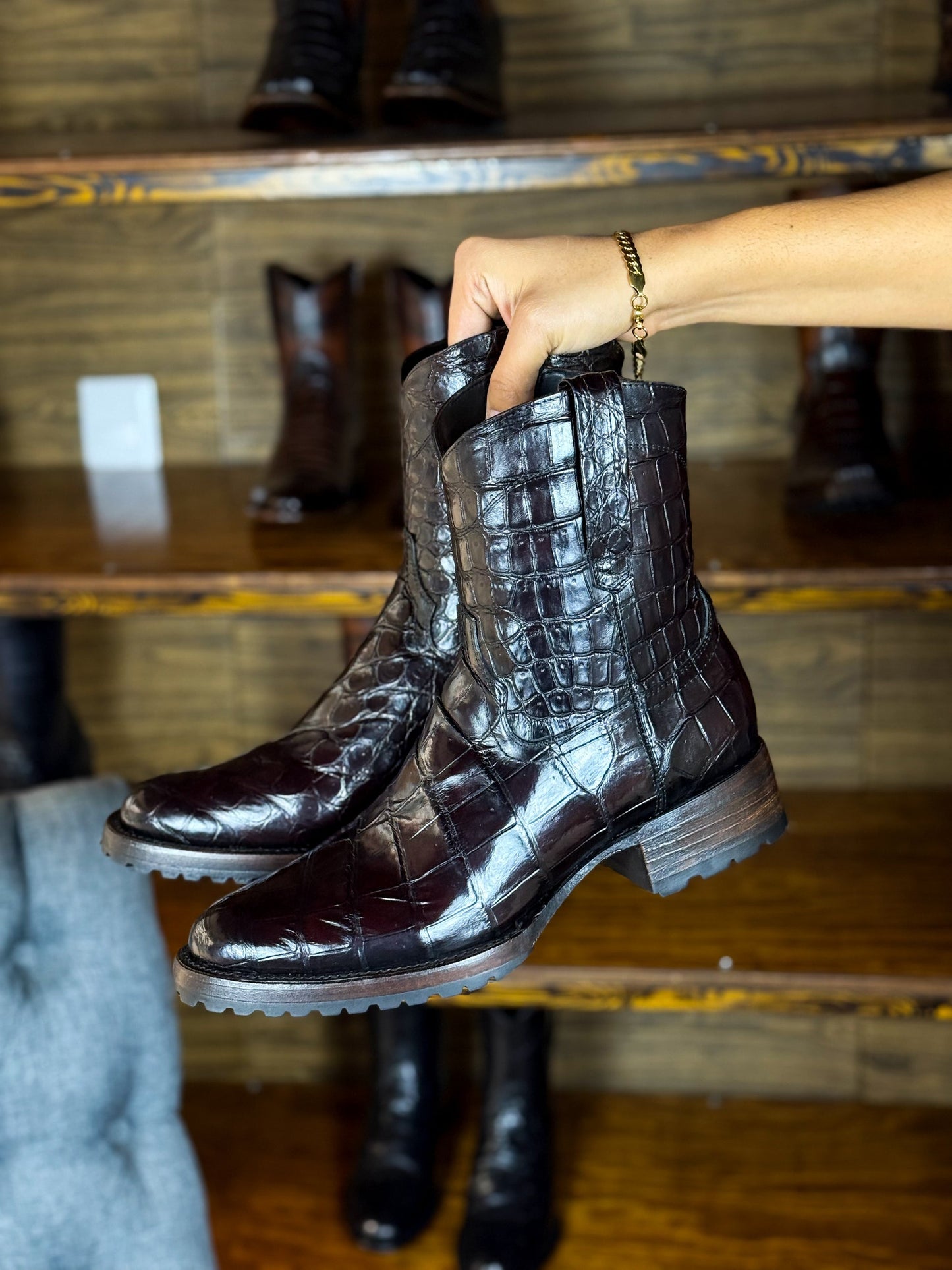 Exclusive Classic Crocodile Boots