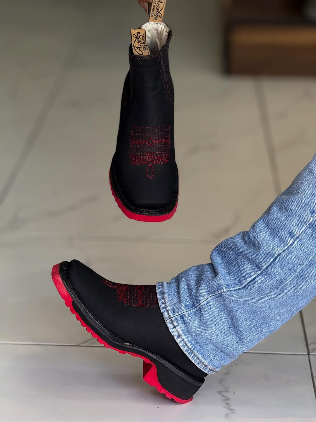 New Black Nobuck Leather Botin - 3D Sole Composite Toe