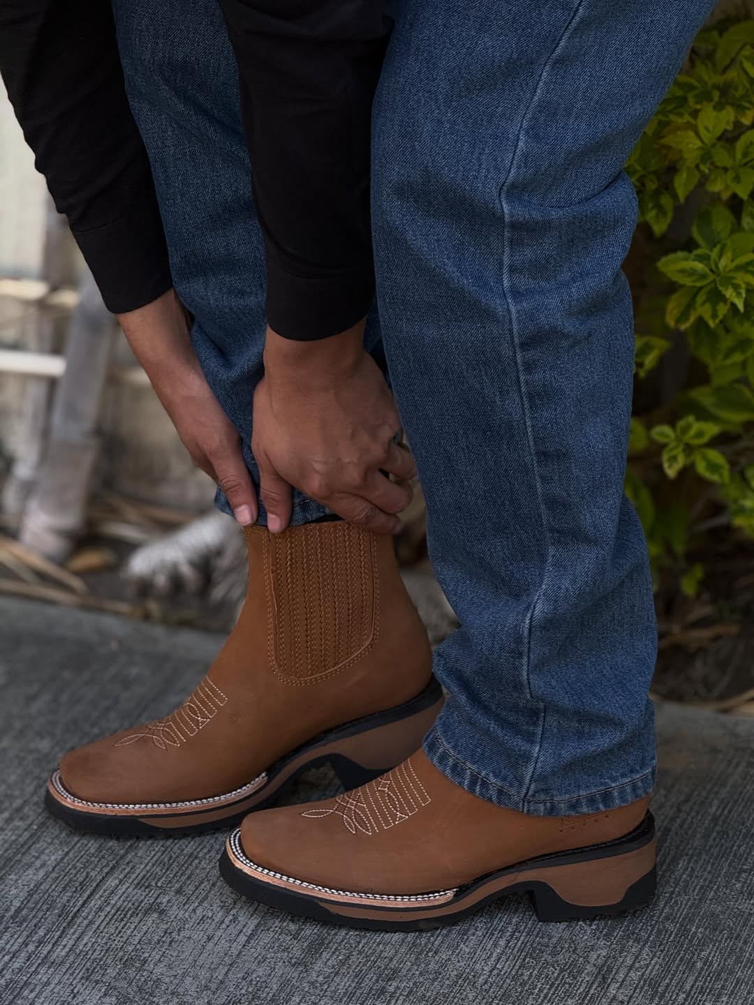 Sand Nobuck Leather Botin - 3D Sole Composite Toe